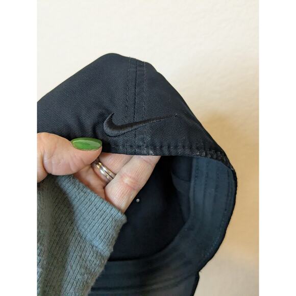 NIKE GOLF Men's Size M/L Classic99 Golf Baseball Cap Hat Black White Swoosh - Picture 3 of 5